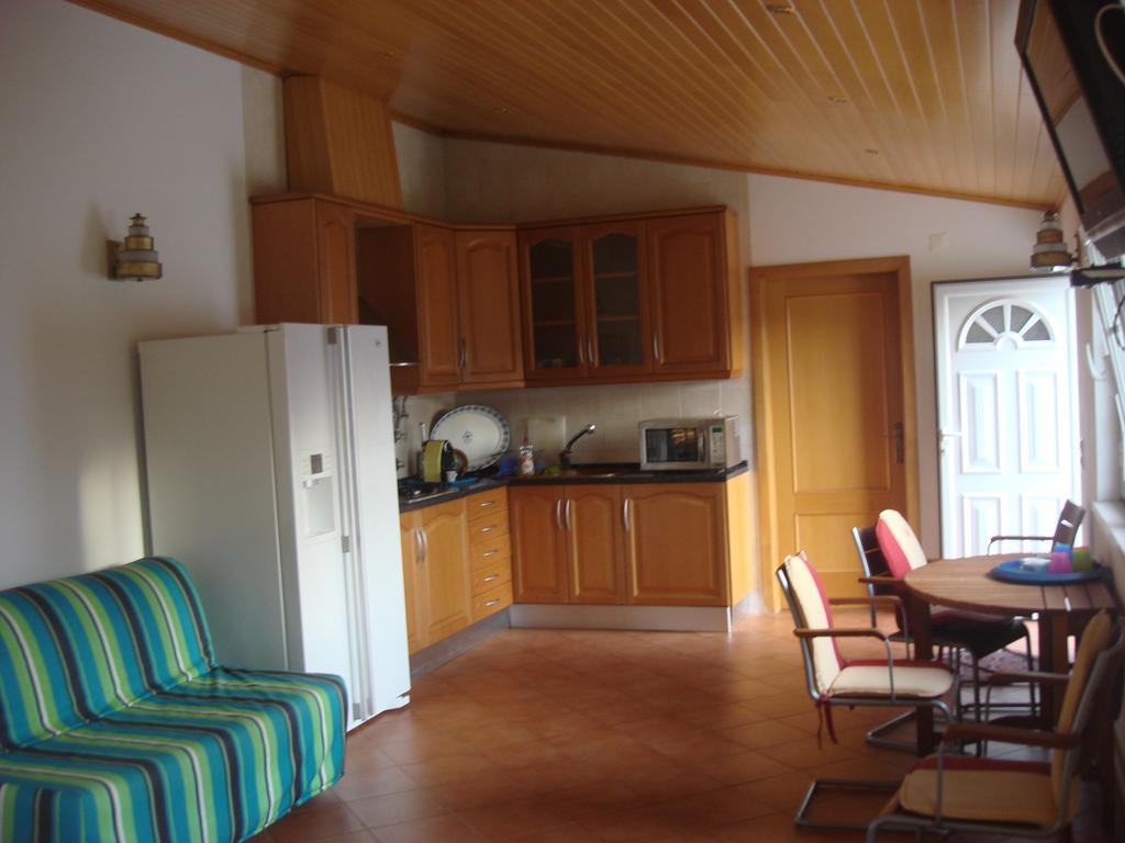 Guest House Dos Olivais Azeitao Exterior photo
